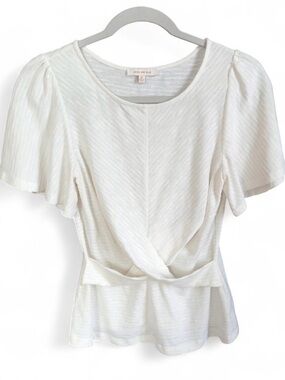 Skies Are Blue Ivory Twist-Front Flutter Sleeve Top